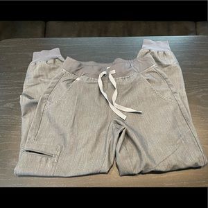 Granite Gray Figs scrub pants